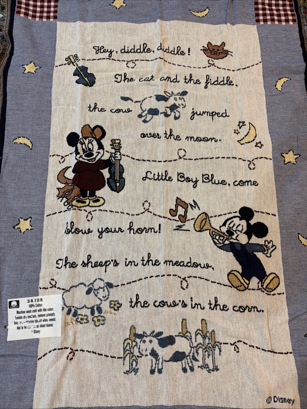 New Disney Hey Diddle Diddle Mickey & Minnie Tapestry Throw 36"x50"